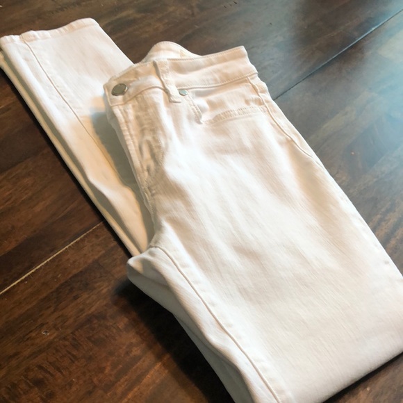 🎉HP!🎉Two by Vince Camuto Skinny Jeans - Picture 8 of 8